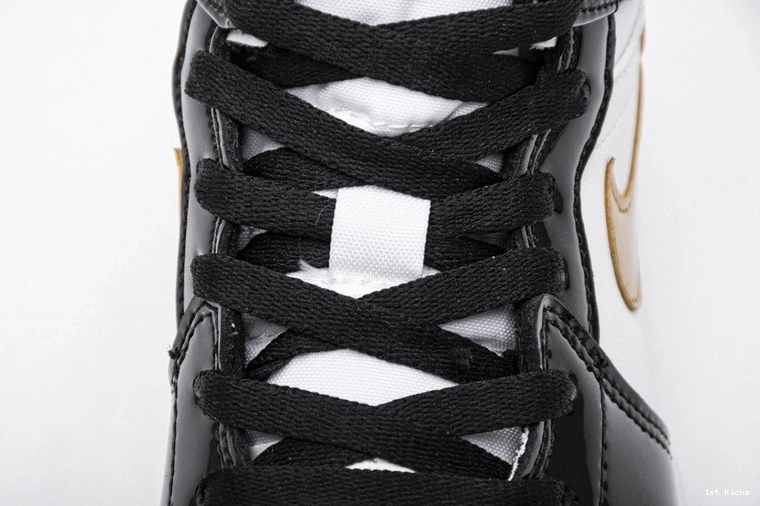 1 Black Gold  Mid Jordan Patent  White 852542-007 0410